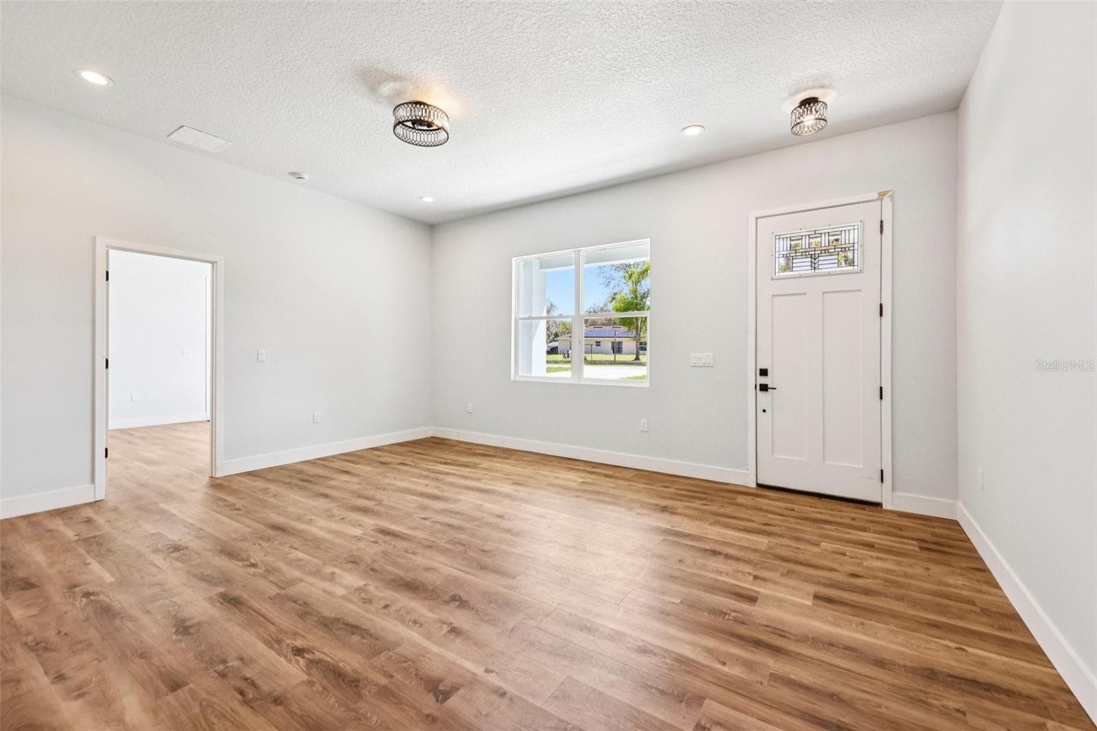 Front Living Room - 1623 MAGNOLIA AVE, DELAND