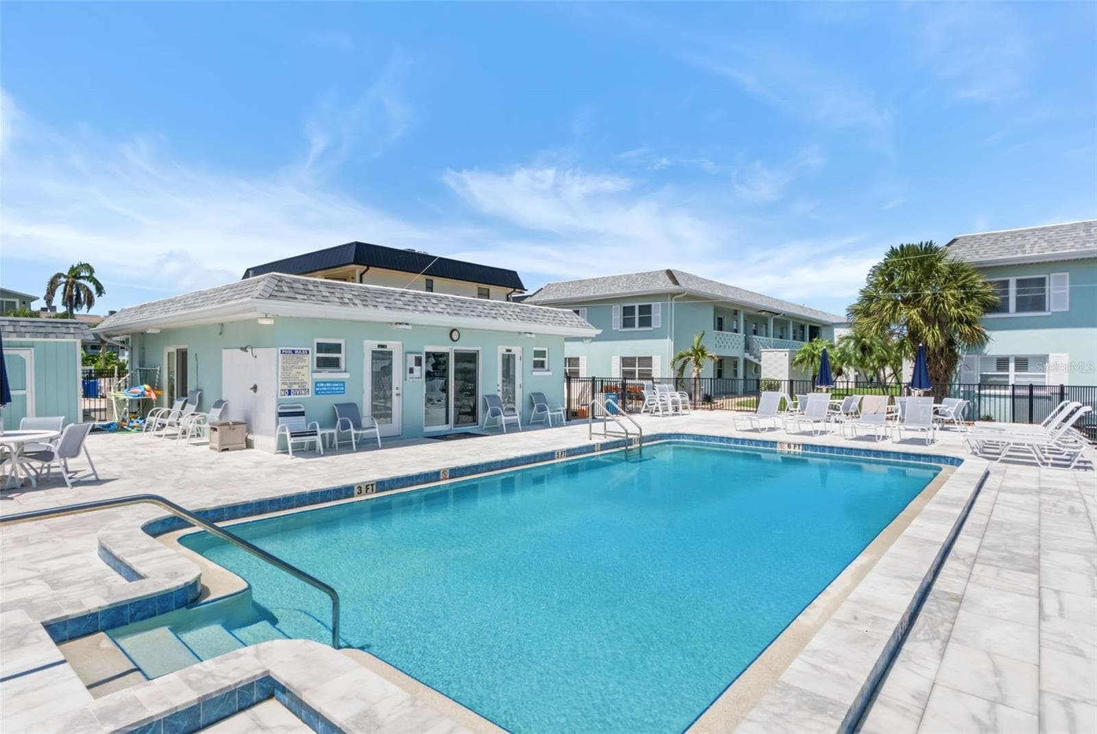 Condominium at 611 GULF DR N #C27, BRADENTON BEACH, photo 4 of 46