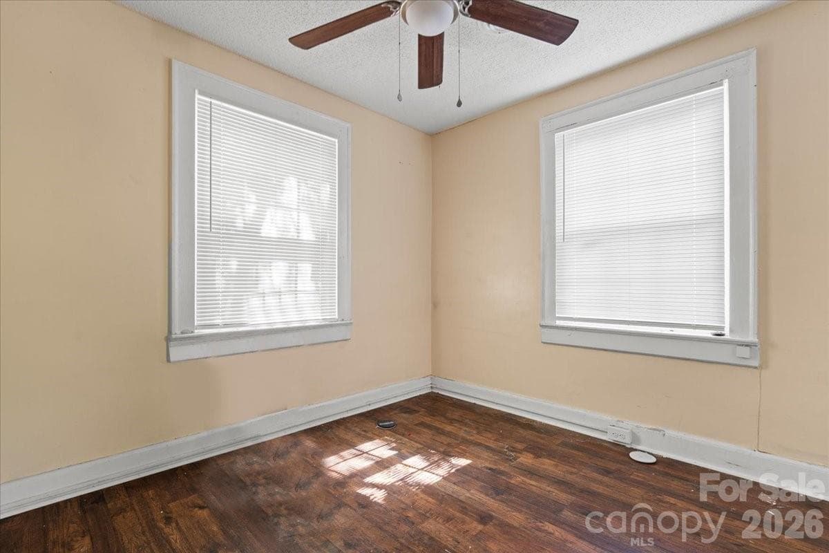 Apartment at 501 Church Street, Cheraw, photo 28 of 48