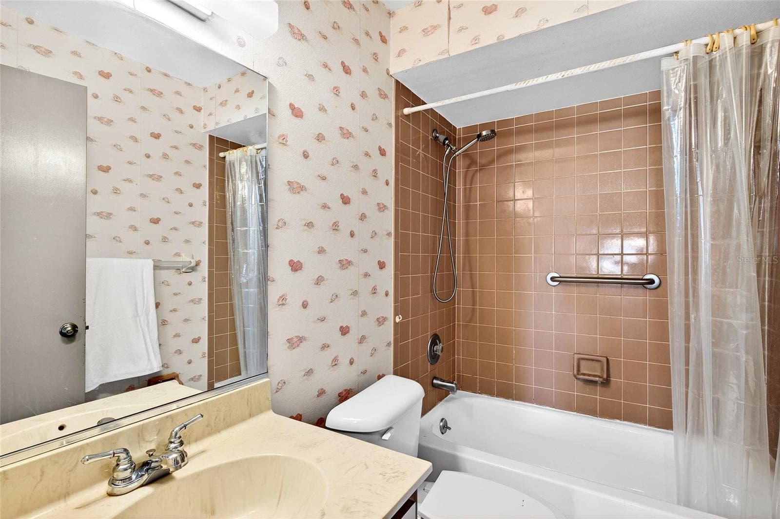 Condominium at 2945 SW 32ND AVE #D6, OCALA, photo 11 of 17