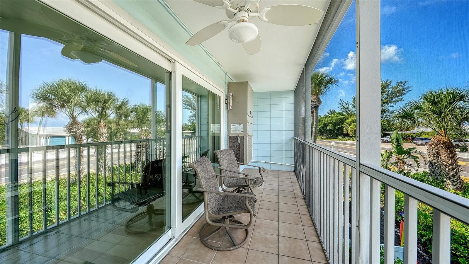 Condominium at 2850 GULF OF MEXICO DR #4, LONGBOAT KEY, photo 7 of 37