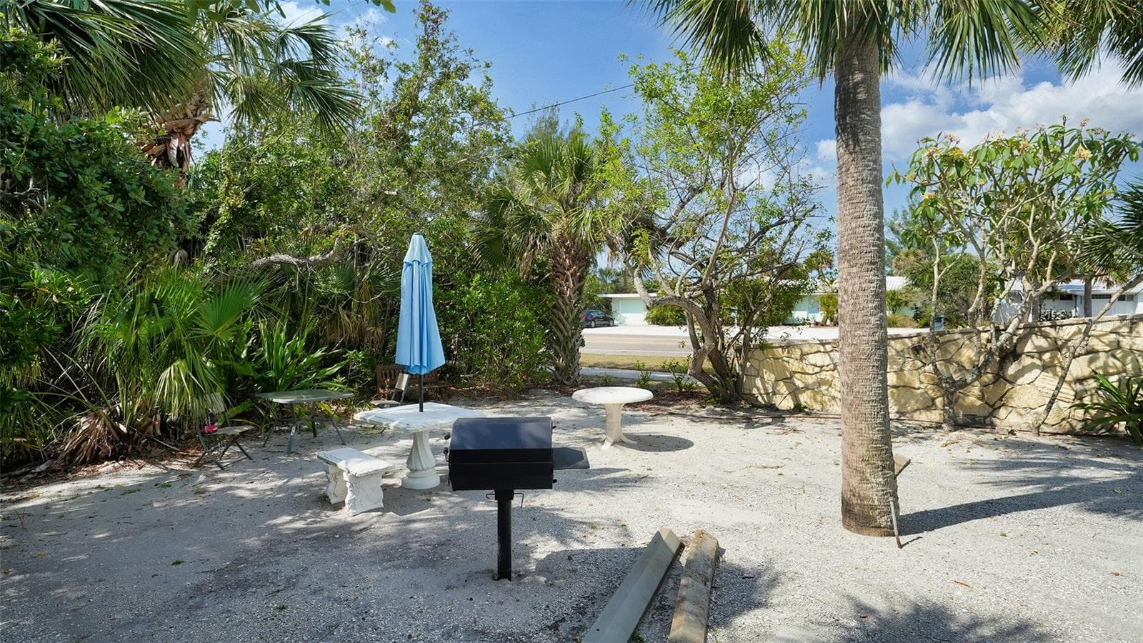 Condominium at 2850 GULF OF MEXICO DR #4, LONGBOAT KEY, photo 27 of 37