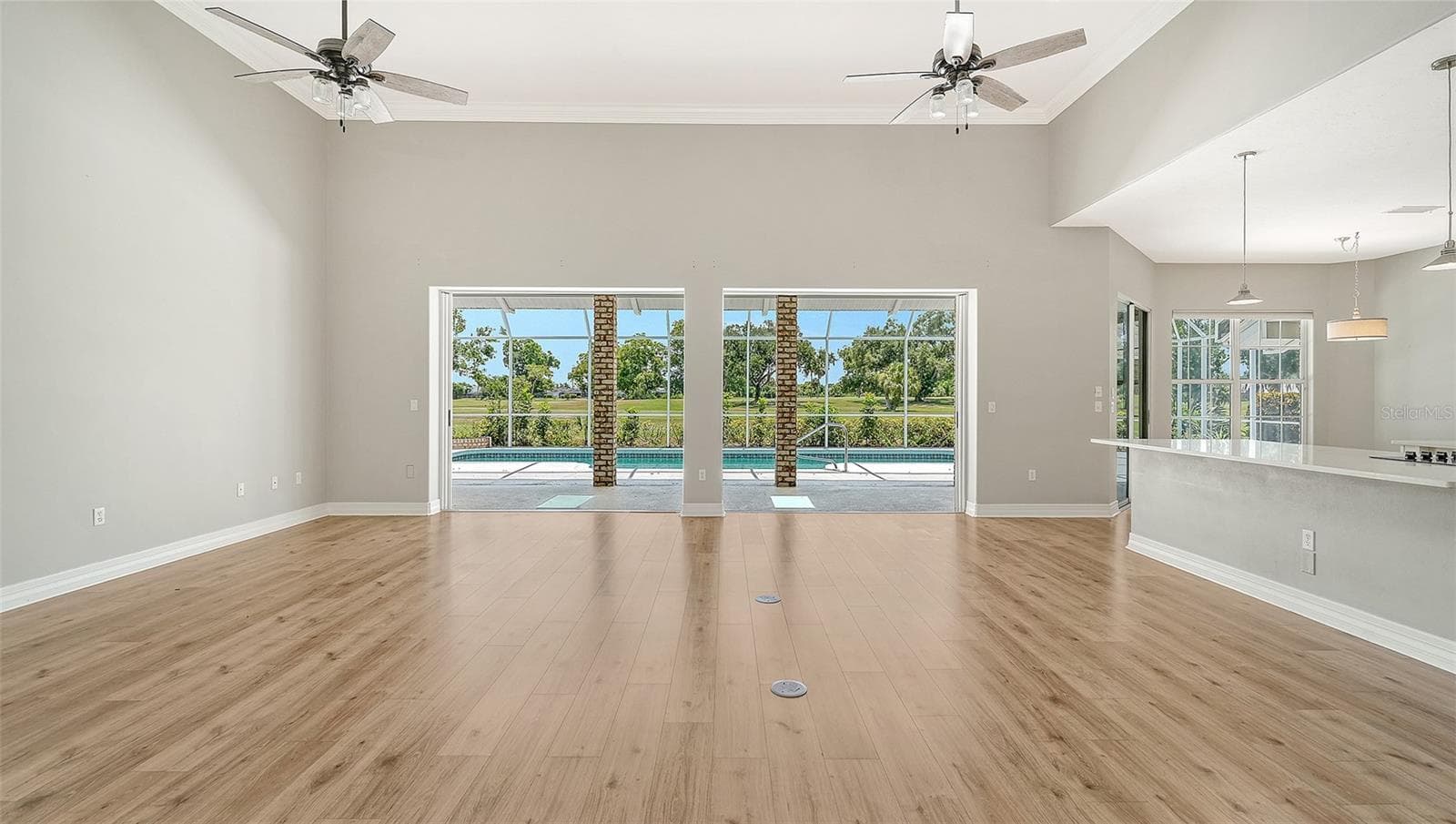 High ceilings-luxury vinylflooring - 4360 BRANDYWINE DR, SARASOTA