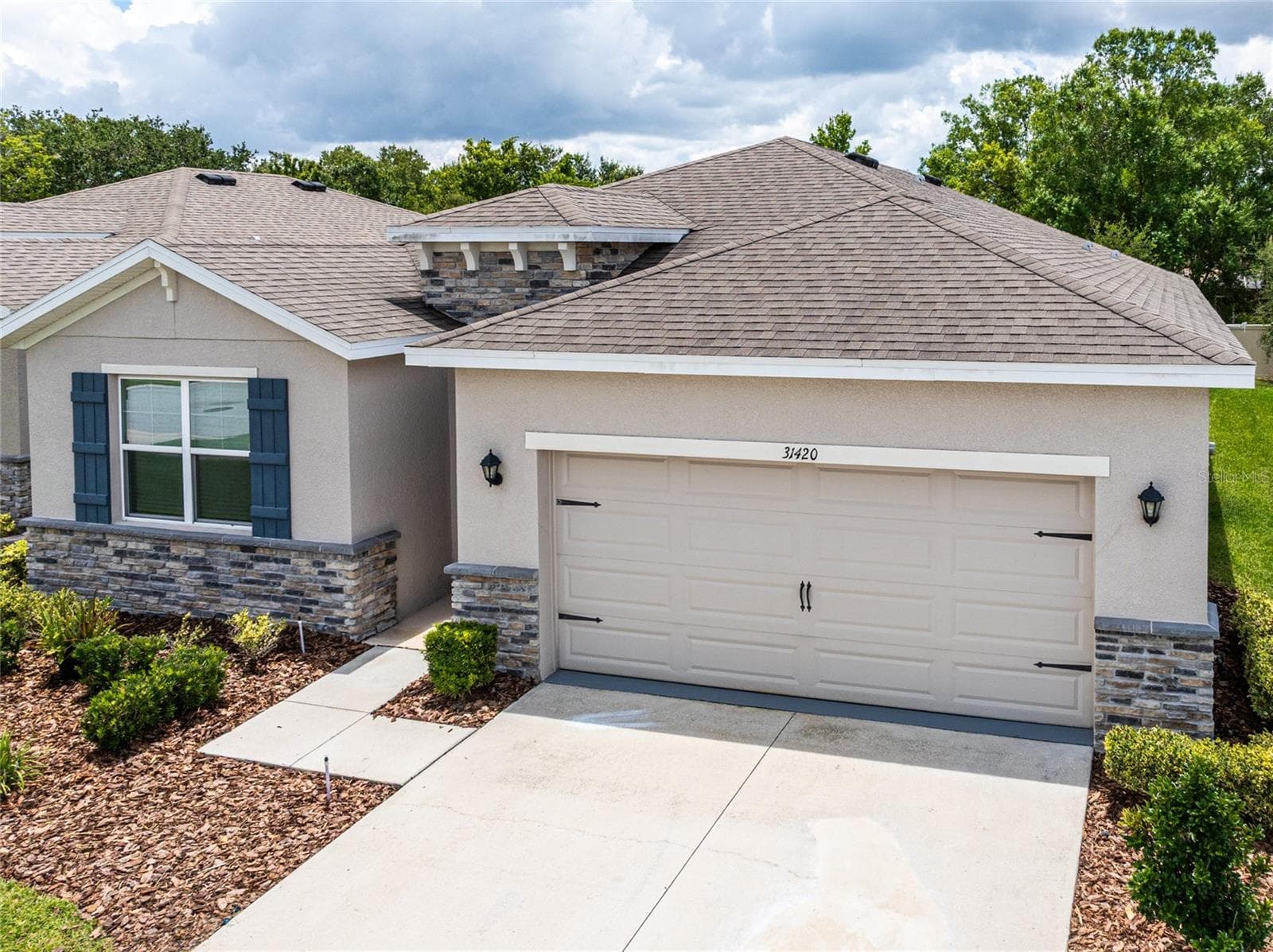 Single Family Residence at 31420 TANSY BND, WESLEY CHAPEL, photo 3 of 89