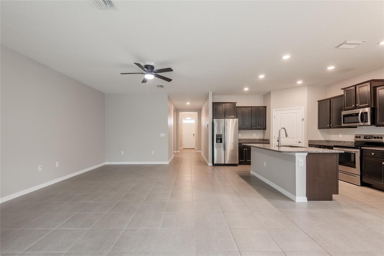 Single Family Residence at 31420 TANSY BND, WESLEY CHAPEL, photo 24 of 89