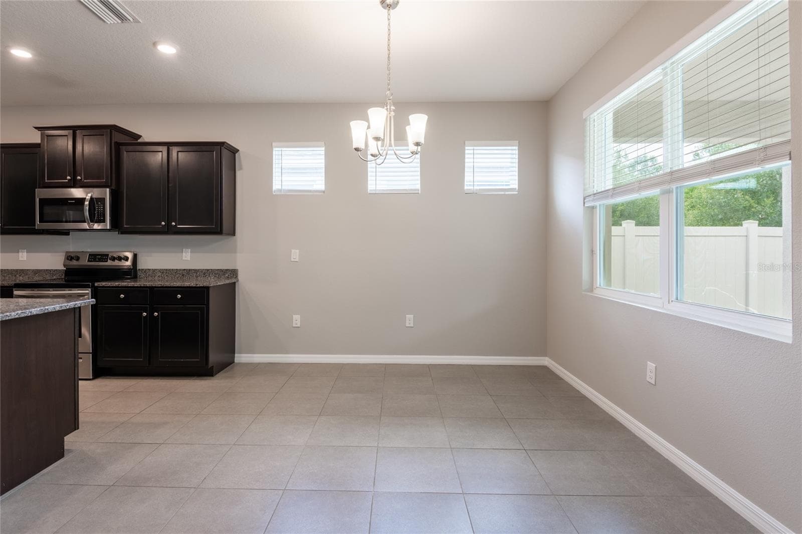 Single Family Residence at 31420 TANSY BND, WESLEY CHAPEL, photo 25 of 89