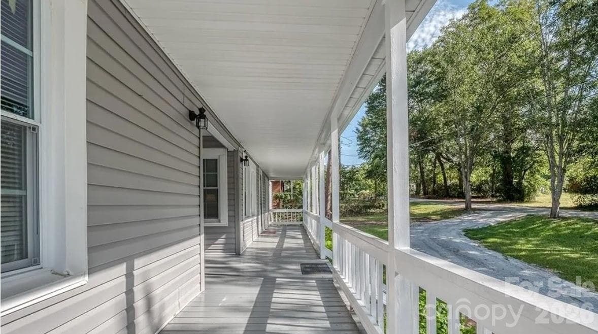 Single Family Residence at Lancaster, photo 3 of 16