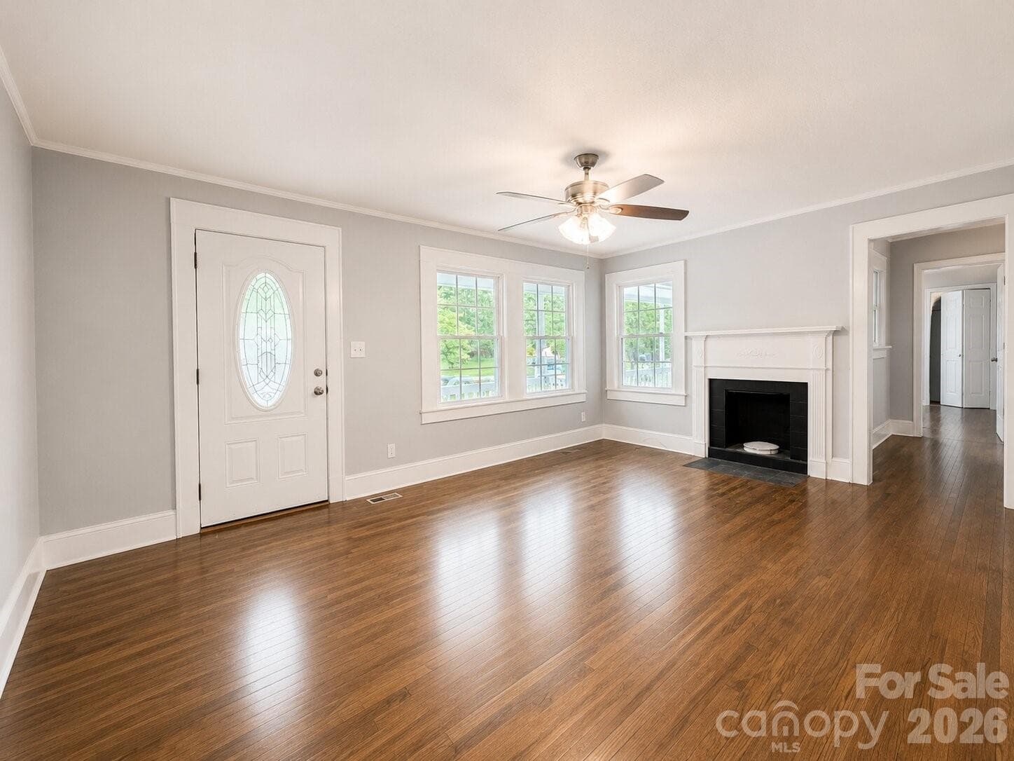 Single Family Residence at Lancaster, photo 4 of 16