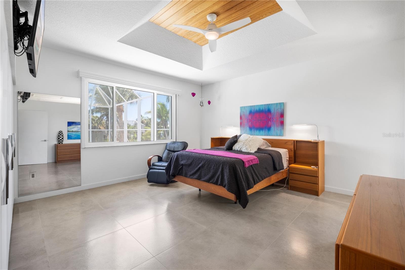 Single Family Residence at 412 TREASURE BOAT WAY, SARASOTA, photo 25 of 84