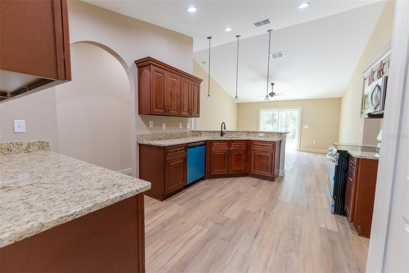 Single Family Residence at 15551 SW 60TH CIR, OCALA, photo 18 of 64