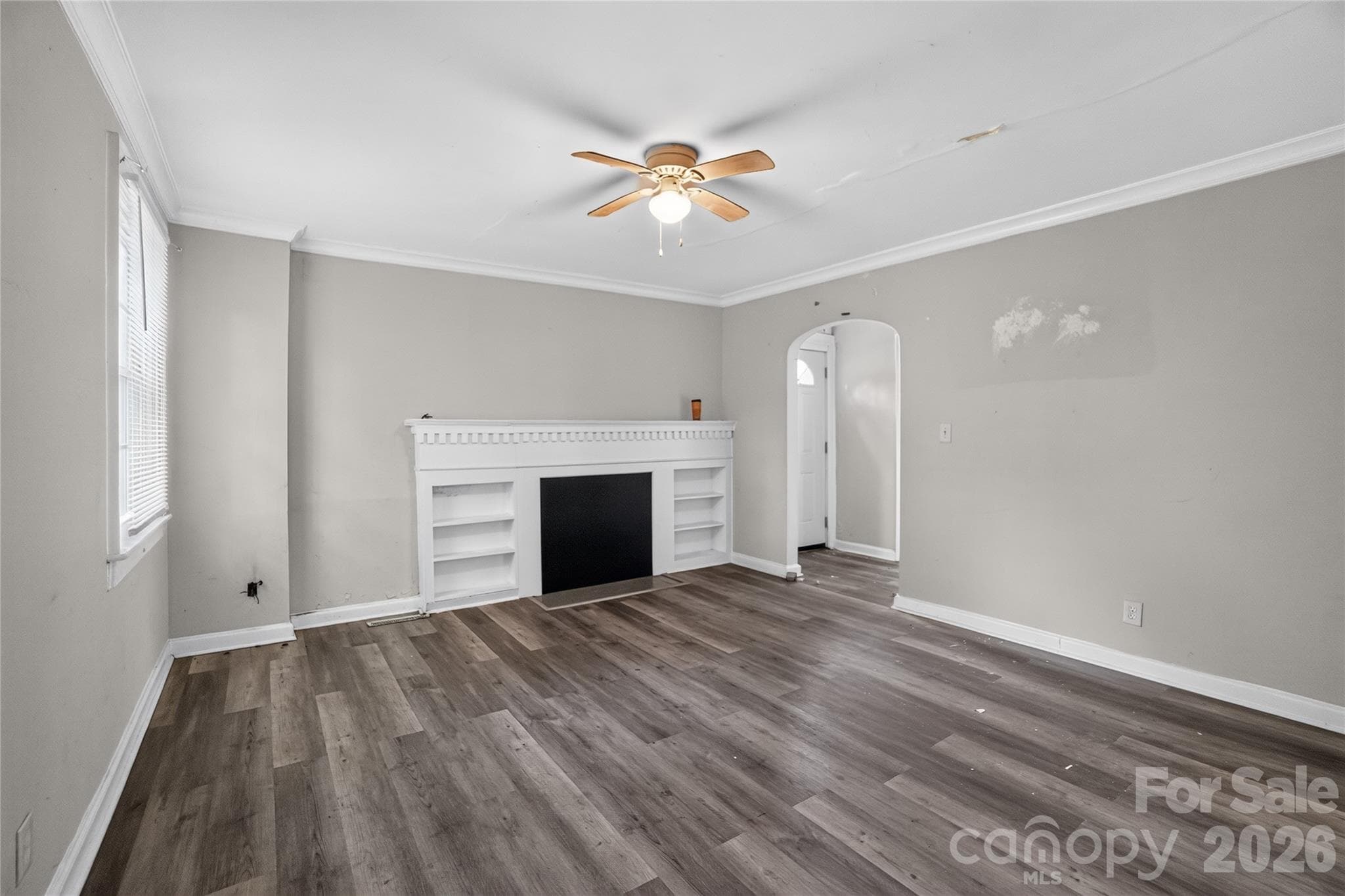 Single Family Residence at Gastonia, photo 2 of 14