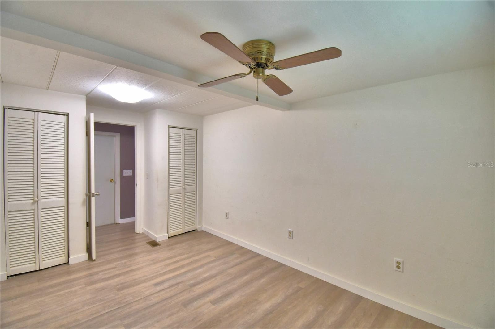 Mobile Home at 111 PARADISE LN, AUBURNDALE, photo 29 of 50