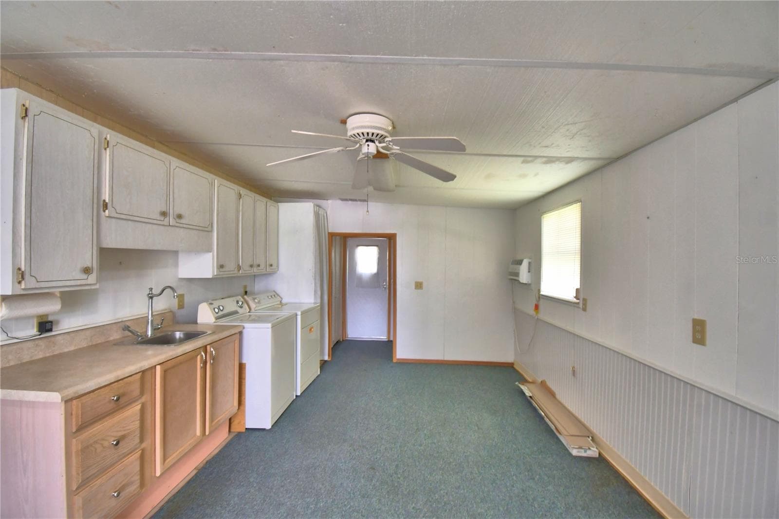 Mobile Home at 111 PARADISE LN, AUBURNDALE, photo 33 of 50