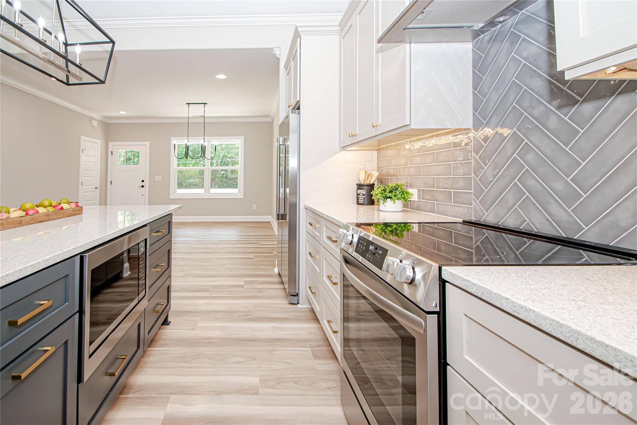 Single Family Residence at Monroe, photo 11 of 47