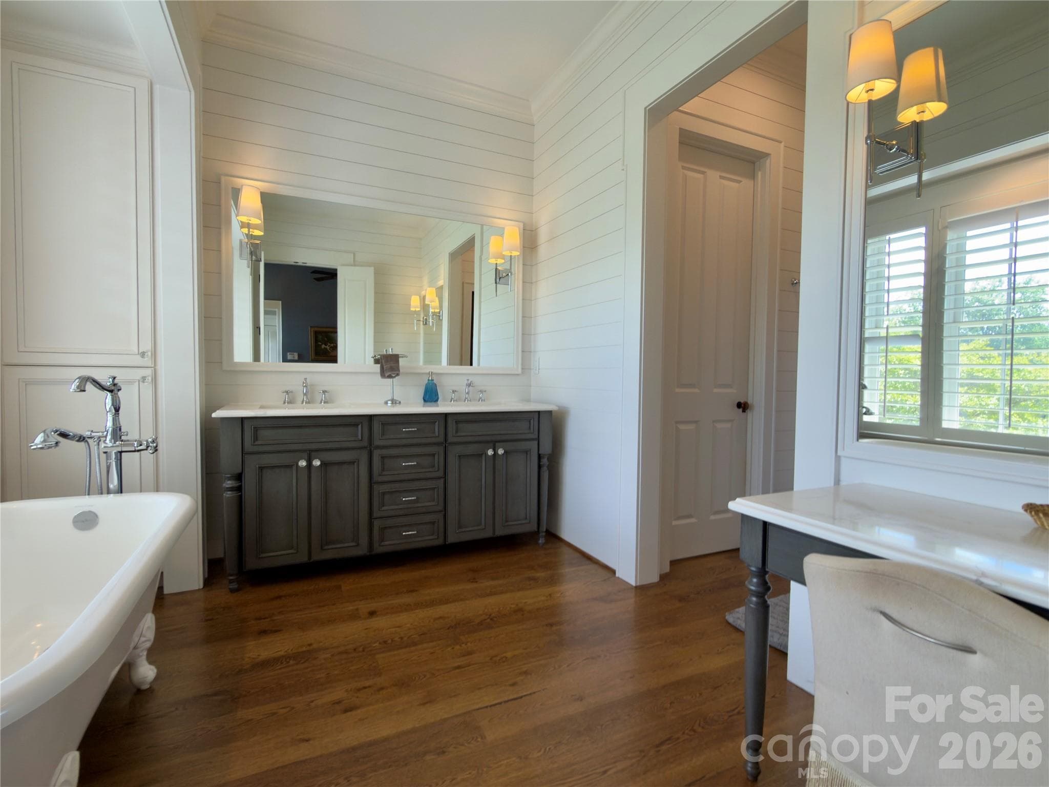 Single Family Residence at 18632 Nantz Road, Cornelius, photo 27 of 48