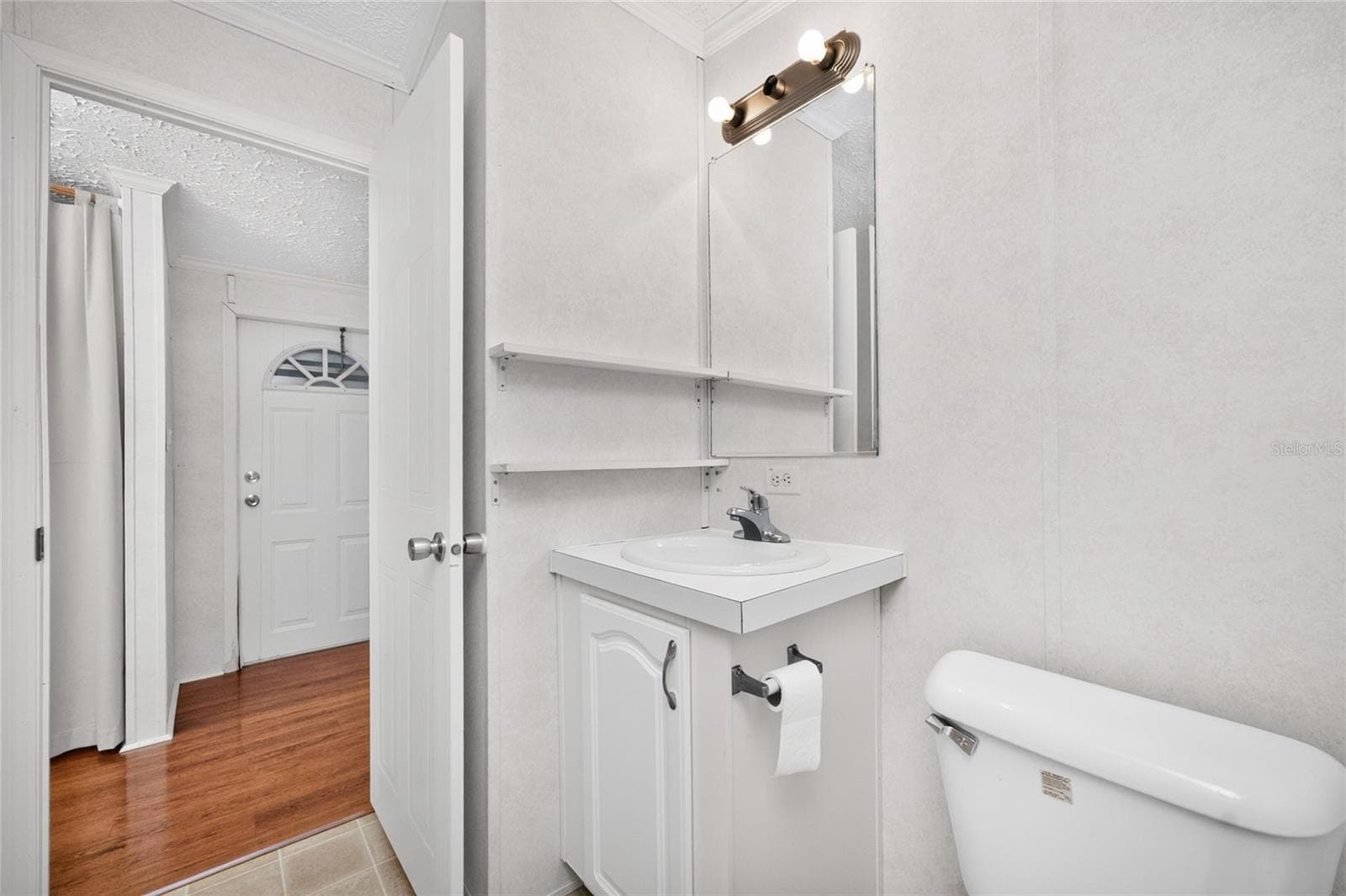 2nd bathoom - 10 HOLLAND DR, PUNTA GORDA