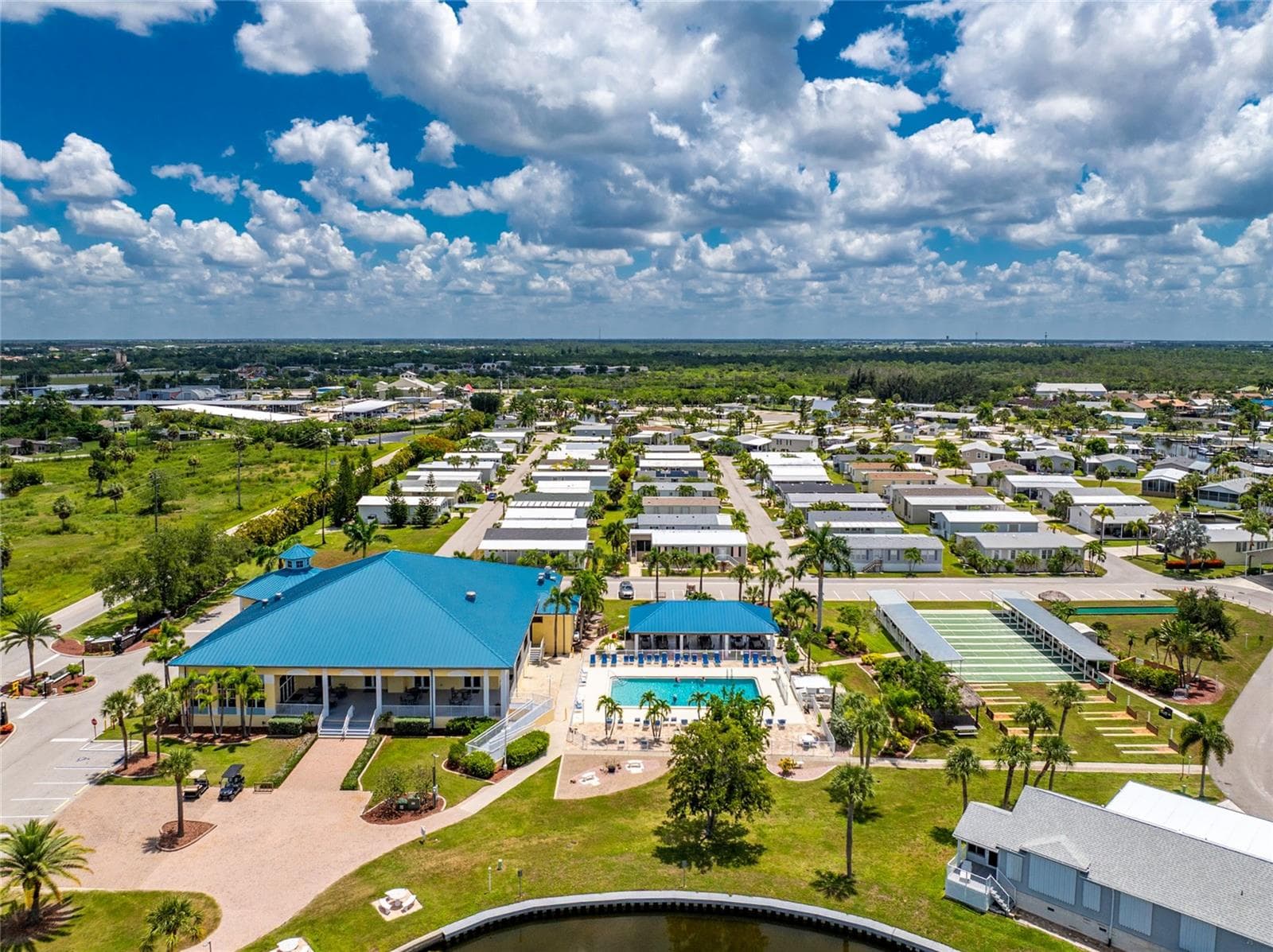 Clubhouse - 10 HOLLAND DR, PUNTA GORDA