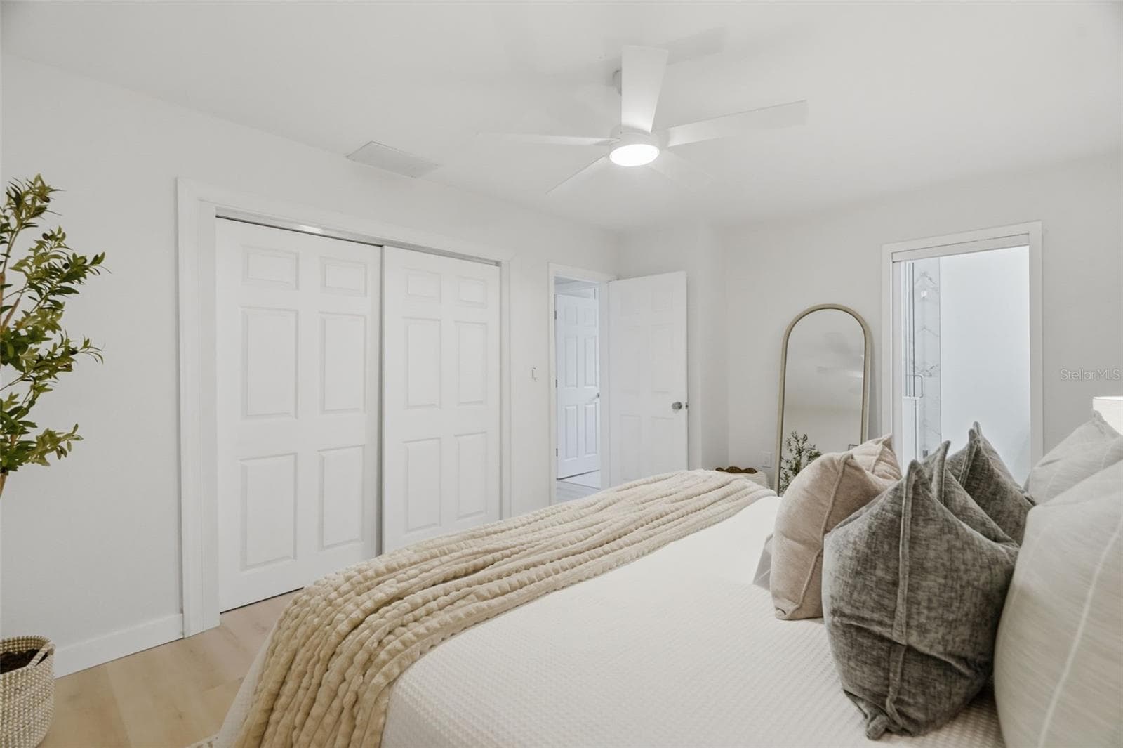 Single Family Residence at 1360 IRVING AVE, CLEARWATER, photo 14 of 30