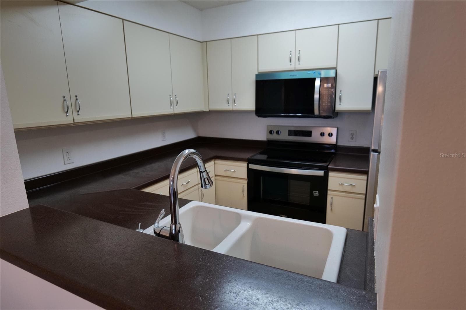 Condominium at 2333 FEATHER SOUND DR #A607, CLEARWATER, photo 12 of 13