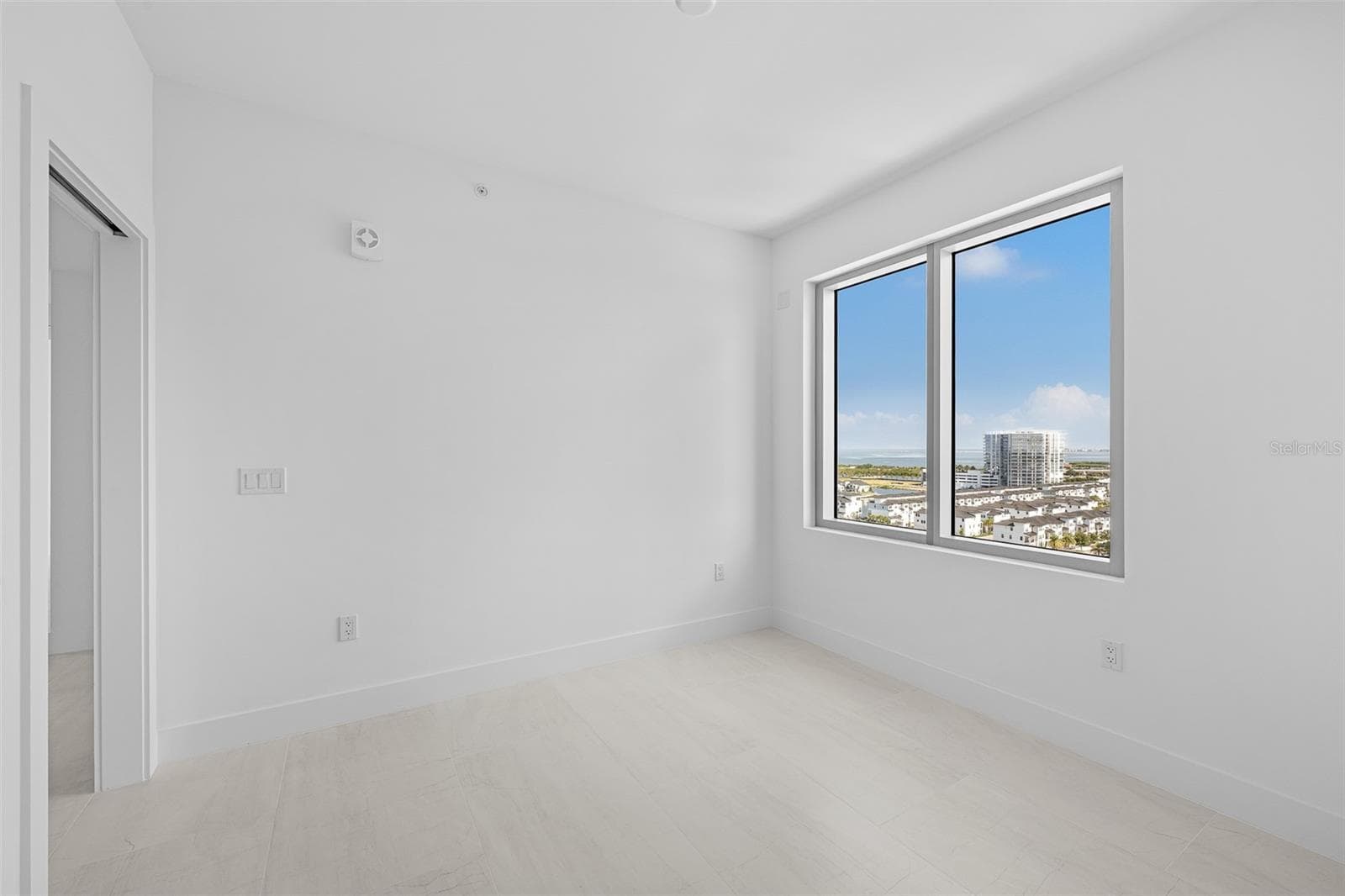 Den/Office - 5713 BOWEN DANIEL DR. #1506, TAMPA