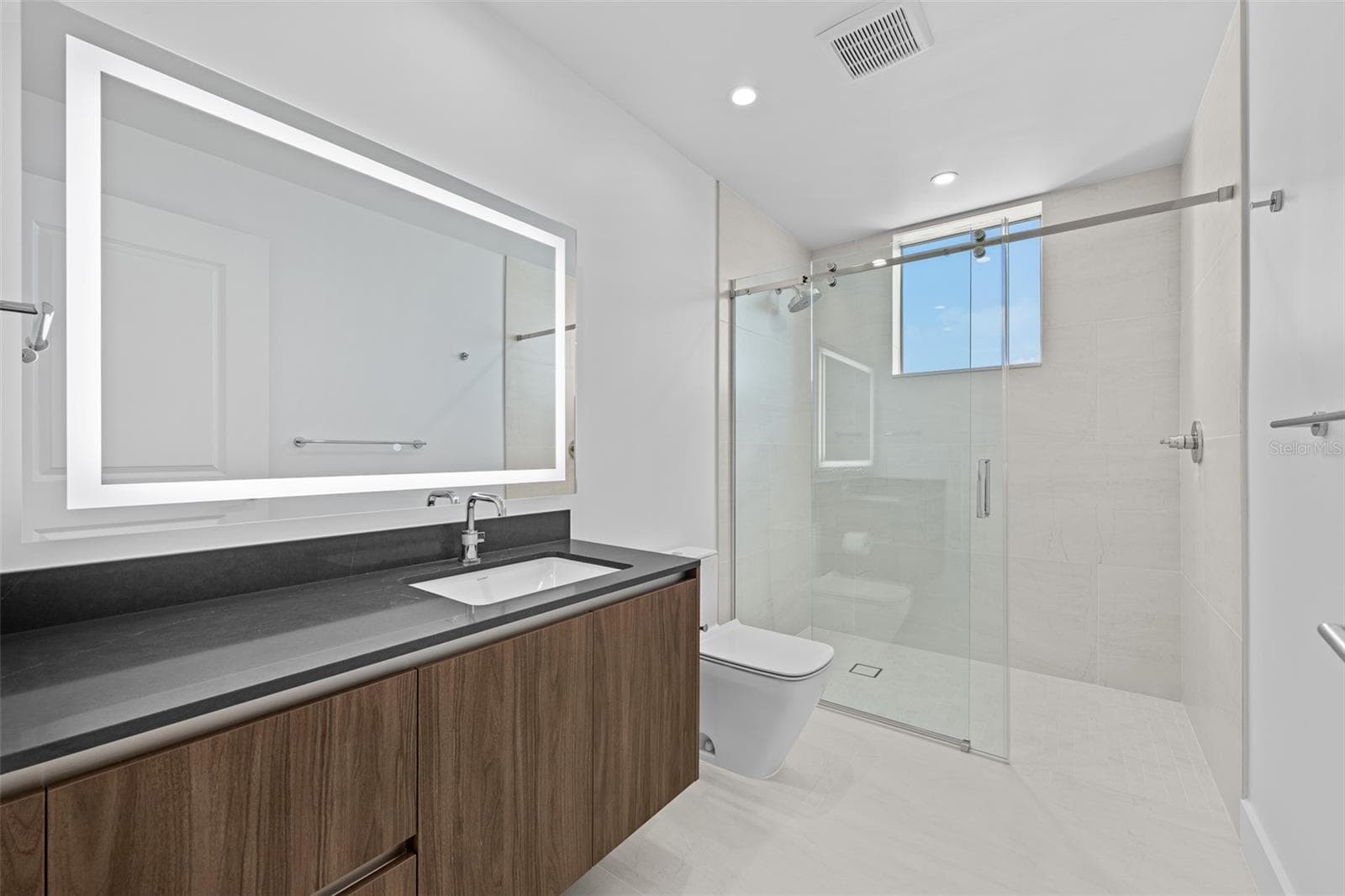Bathroom 4 - 5713 BOWEN DANIEL DR. #1506, TAMPA