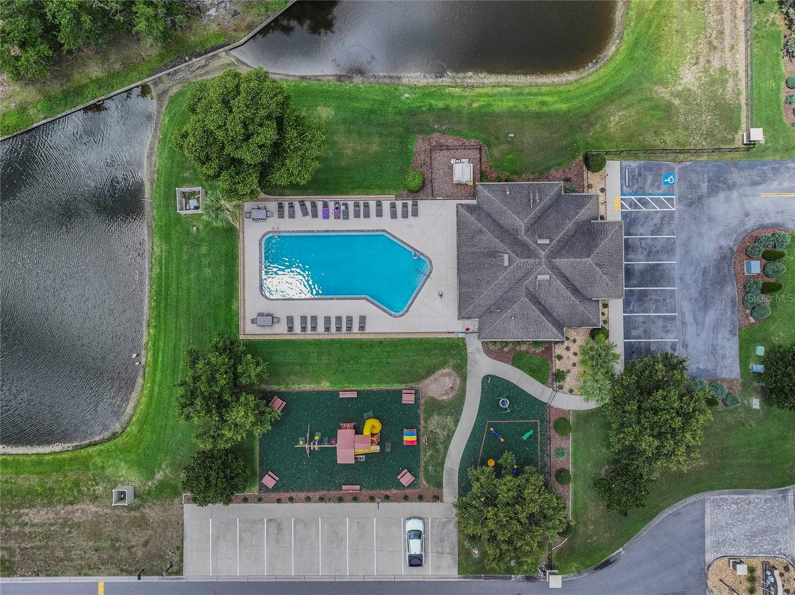 Community Area - 6545 EMERALD WOODS LN, LAKELAND