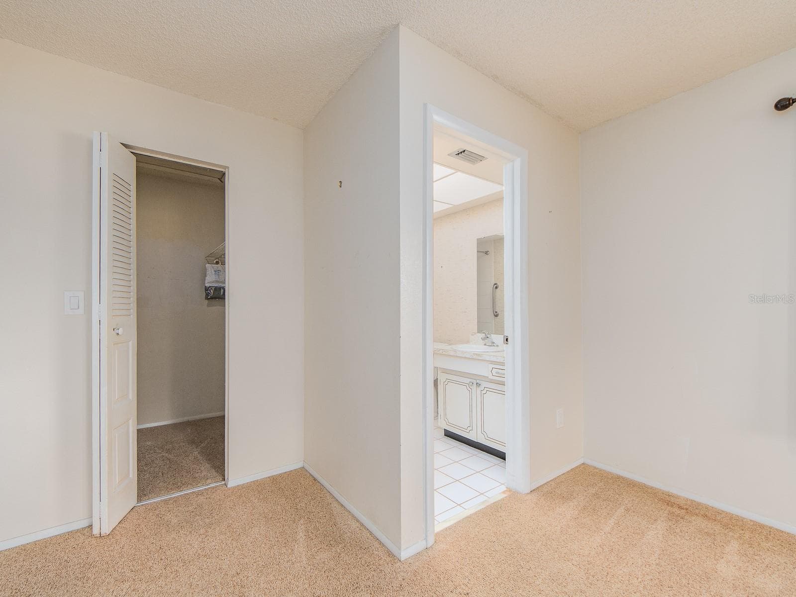 Primary Bed - 1009 QUEEN ANNE DR #B, PALM HARBOR