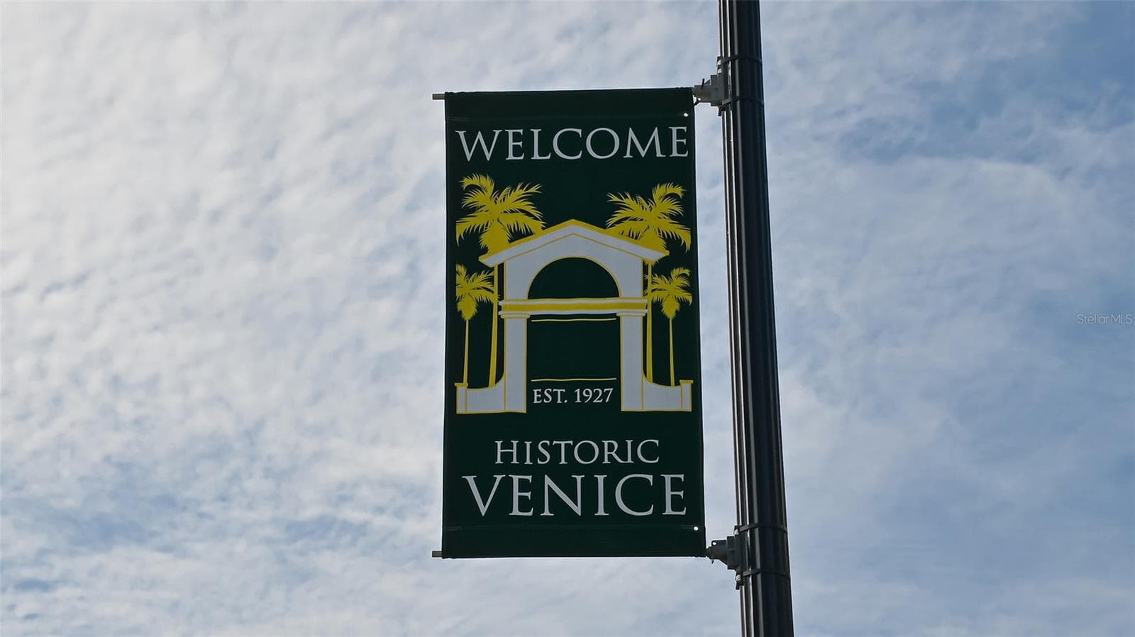 Welcome to charming town of Vernice - 238 VESTAVIA DR, VENICE