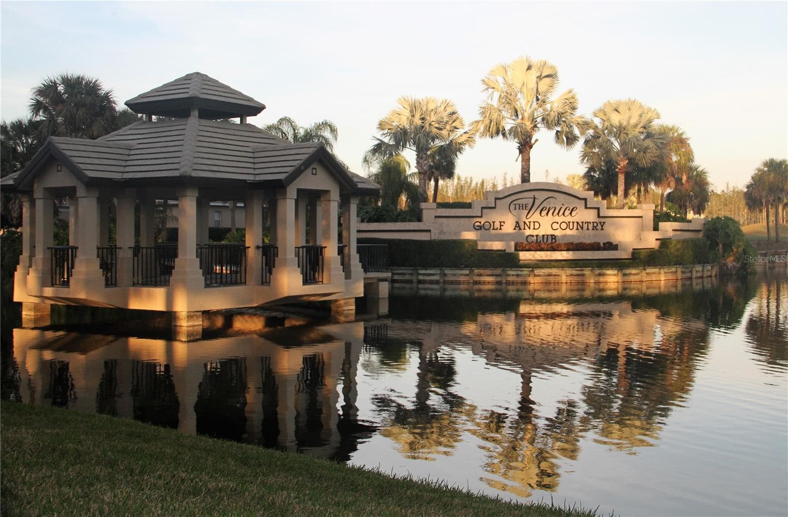 Single Family Residence at 238 VESTAVIA DR, VENICE, photo 59 of 66