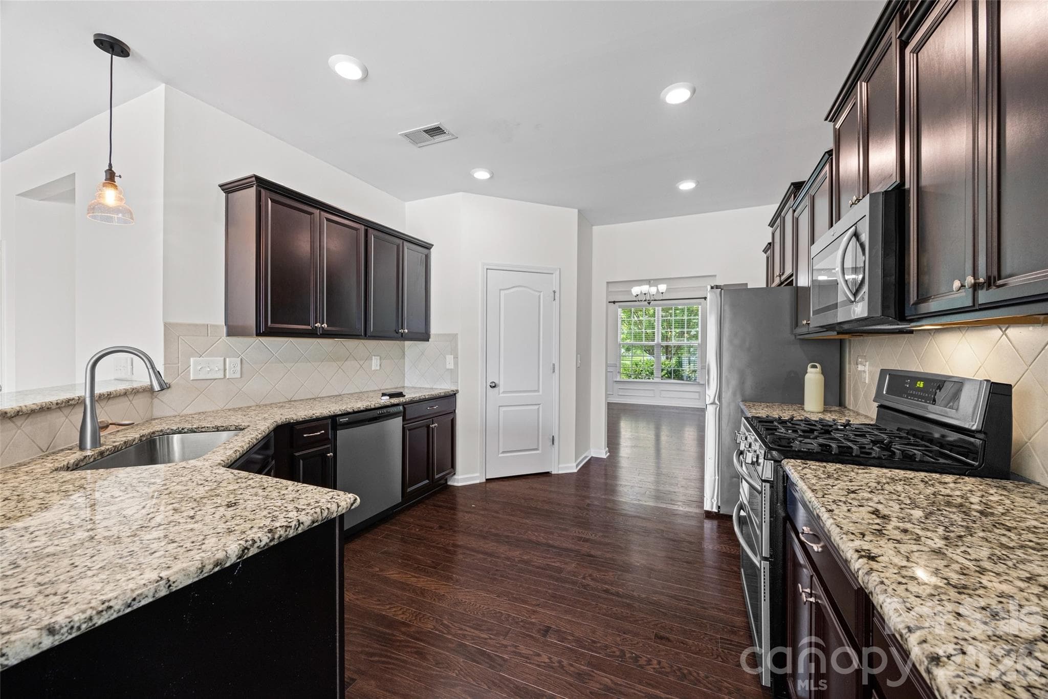 Single Family Residence at Lancaster, photo 17 of 54