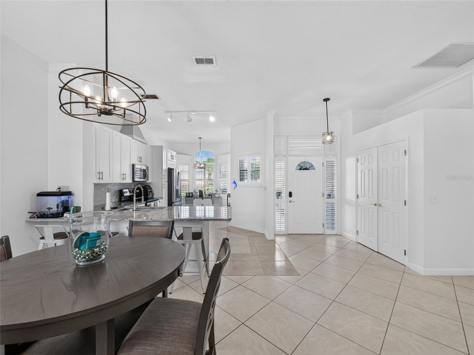 Single Family Residence at 14435 WINDCHIME LN, ORLANDO, photo 10 of 48