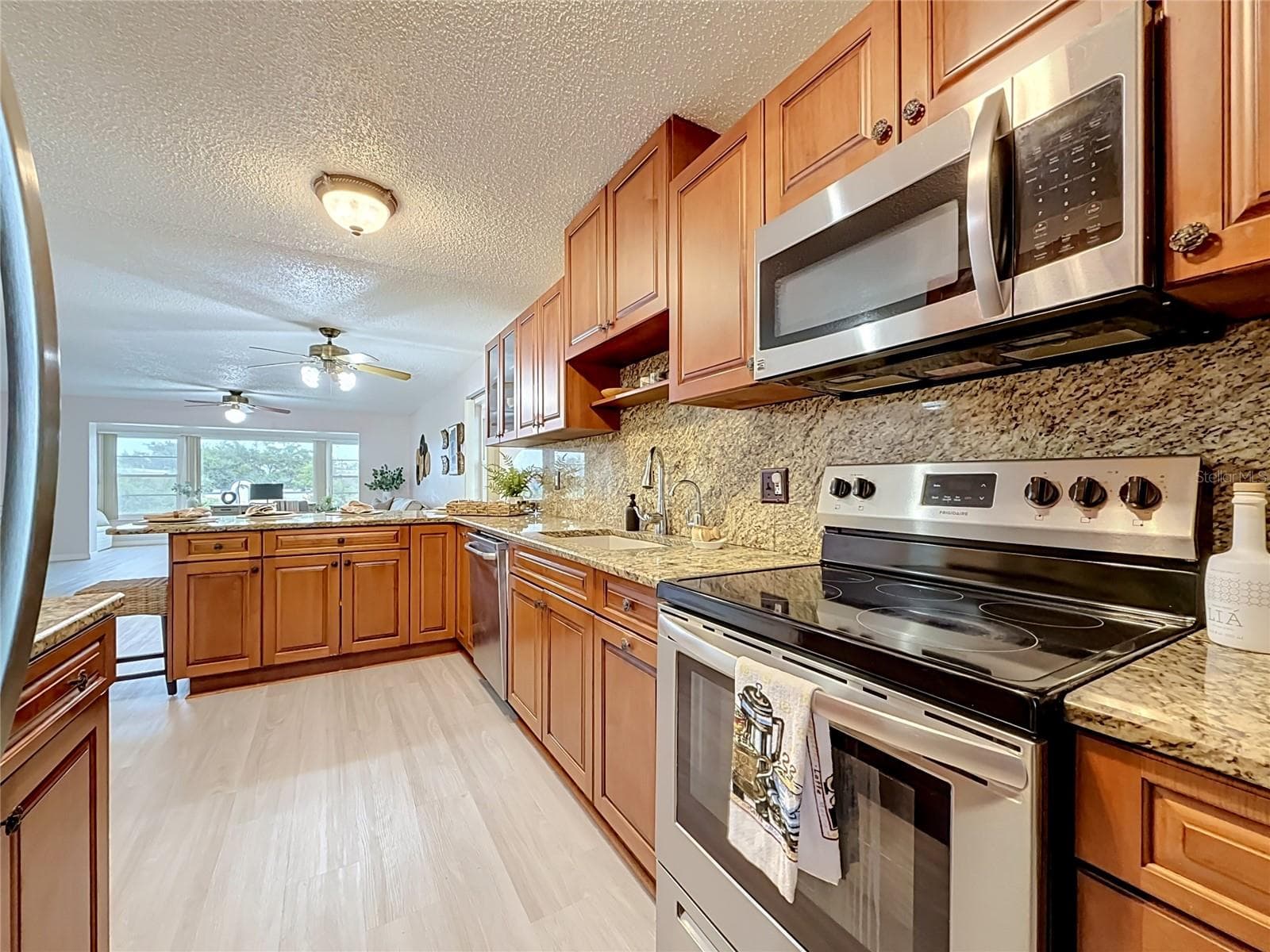 Condominium at 1900 68TH ST N #301, ST PETERSBURG, photo 10 of 30
