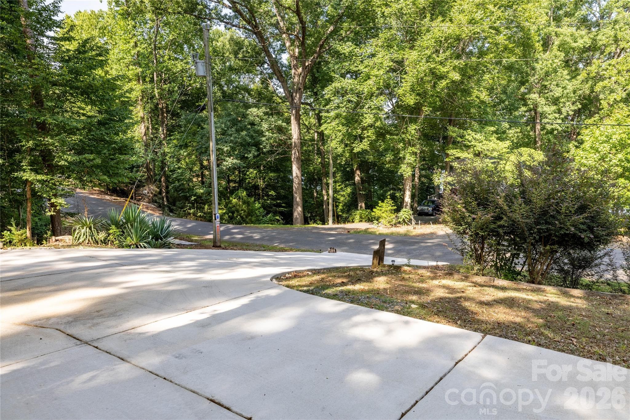 Single Family Residence at 281 Jubal Reeves Circle, Mount Gilead, photo 2 of 44