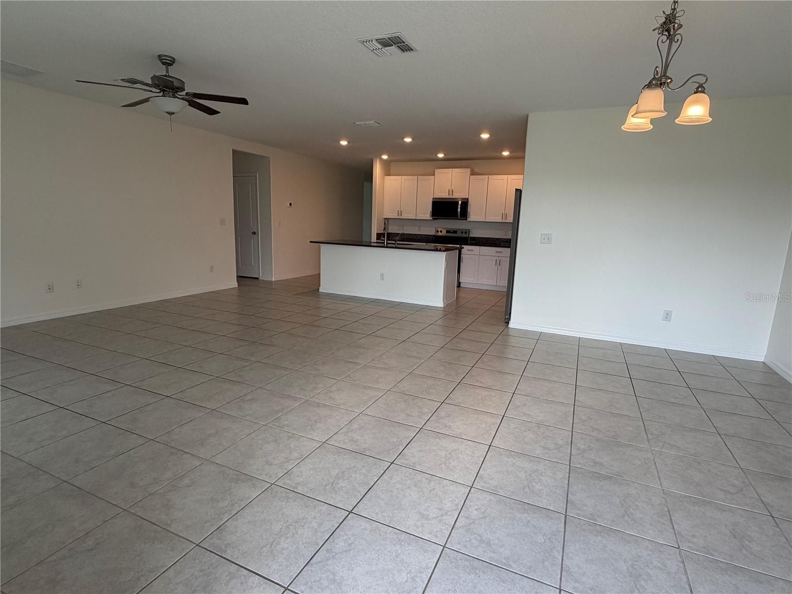 Single Family Residence at 31823 SUN KETTLE LOOP, WESLEY CHAPEL, photo 14 of 38