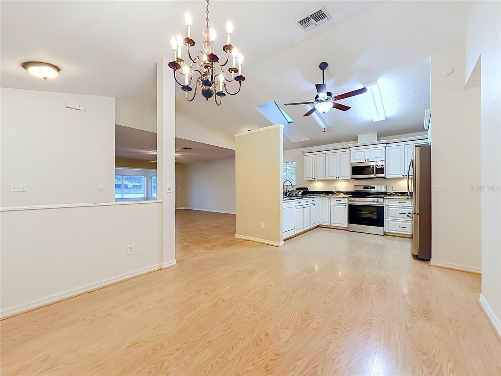 Single Family Residence at 11363 SE 177TH LN, SUMMERFIELD, photo 21 of 83