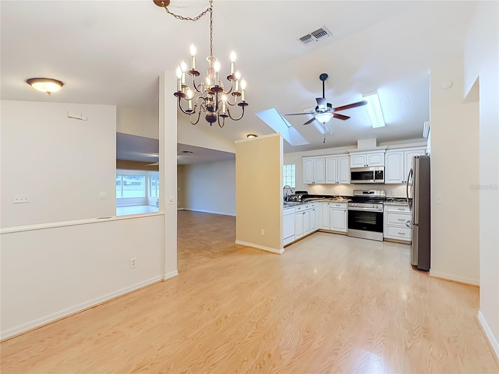 Single Family Residence at 11363 SE 177TH LN, SUMMERFIELD, photo 22 of 83