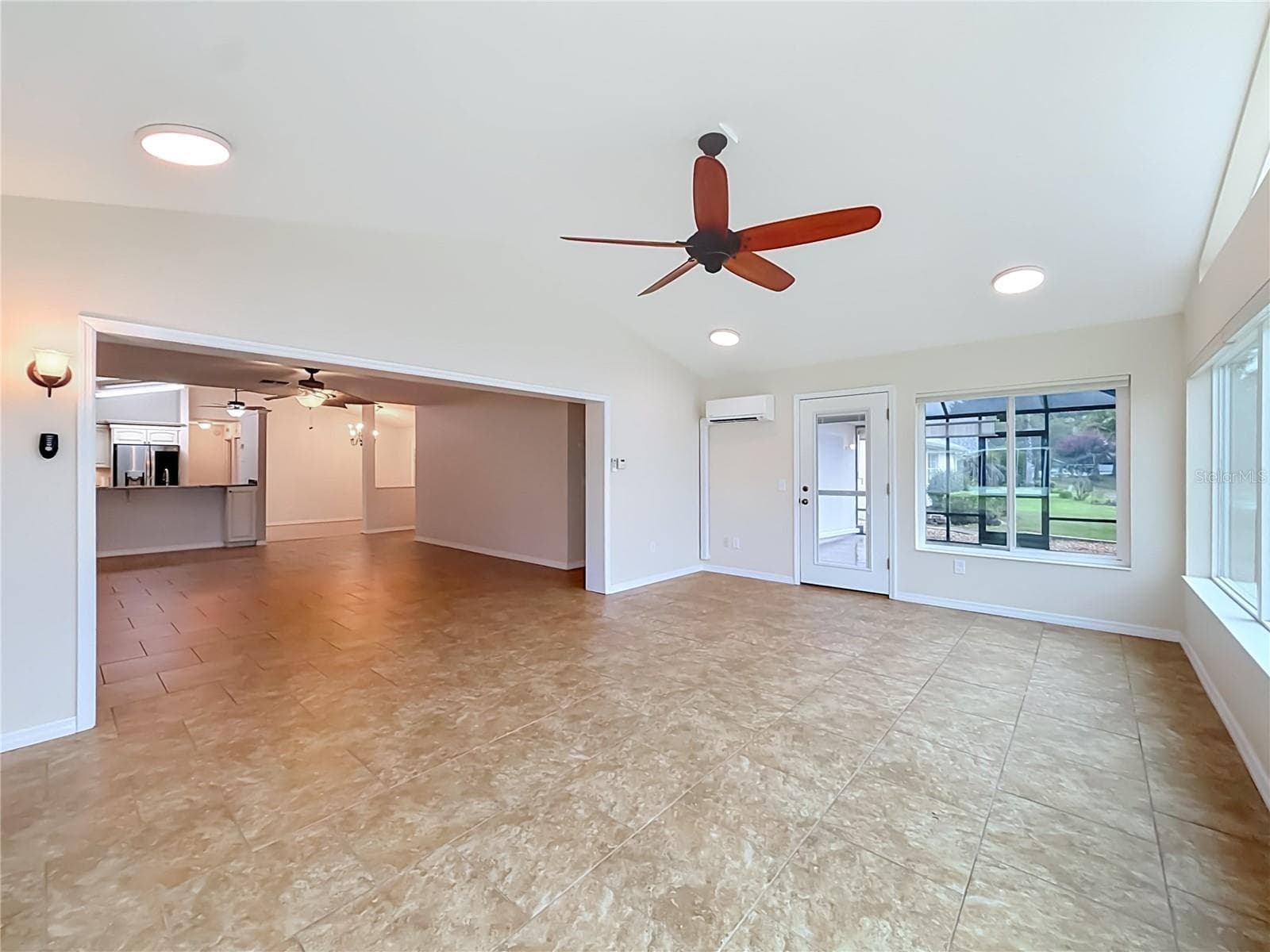 Single Family Residence at 11363 SE 177TH LN, SUMMERFIELD, photo 36 of 83