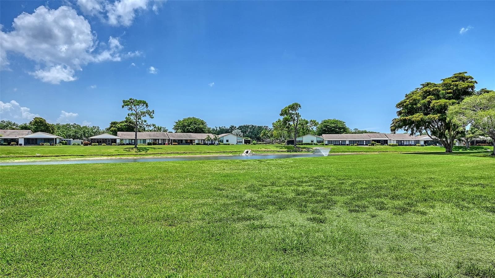 Condominium at 6129 HERITAGE LN W #6129, BRADENTON, photo 21 of 33