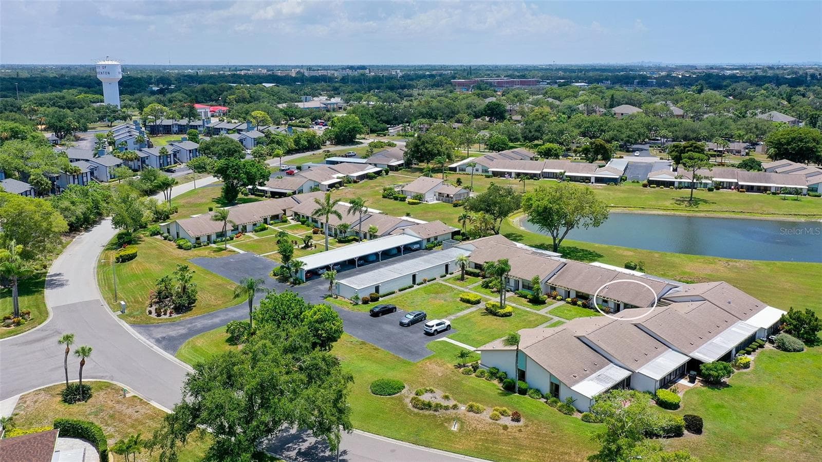 Condominium at 6129 HERITAGE LN W #6129, BRADENTON, photo 23 of 33