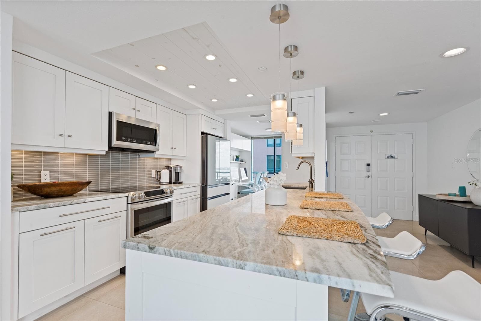 Condominium at 1520 GULF BLVD #1807, CLEARWATER BEACH, photo 8 of 52