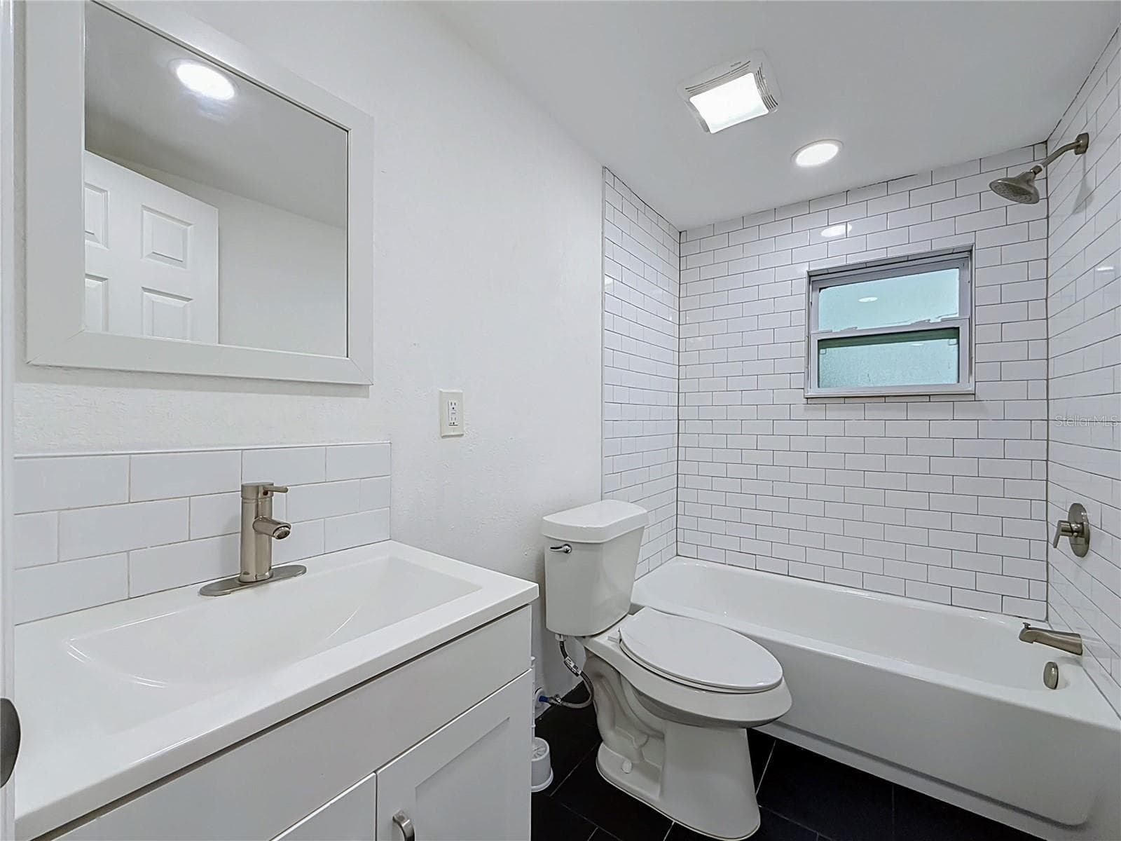 Duplex at 800 15TH AVE S, ST PETERSBURG, photo 19 of 61