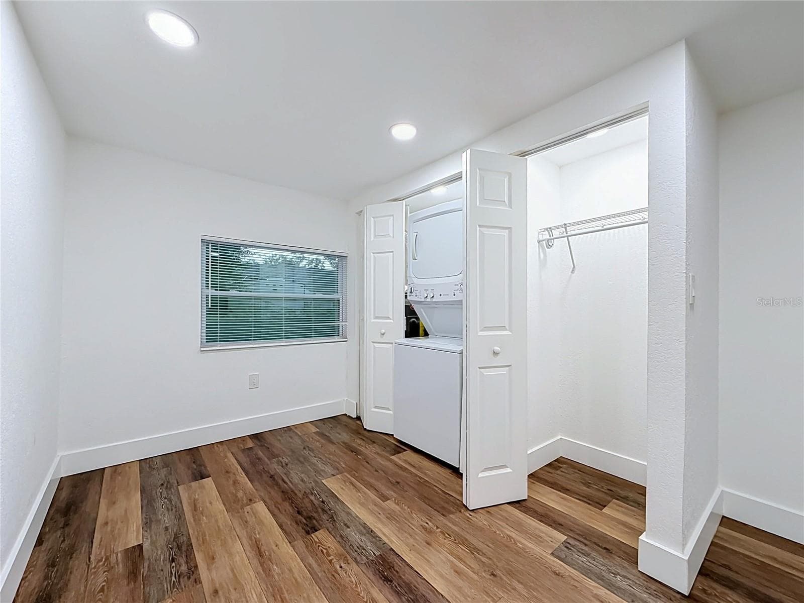 Duplex at 800 15TH AVE S, ST PETERSBURG, photo 22 of 61