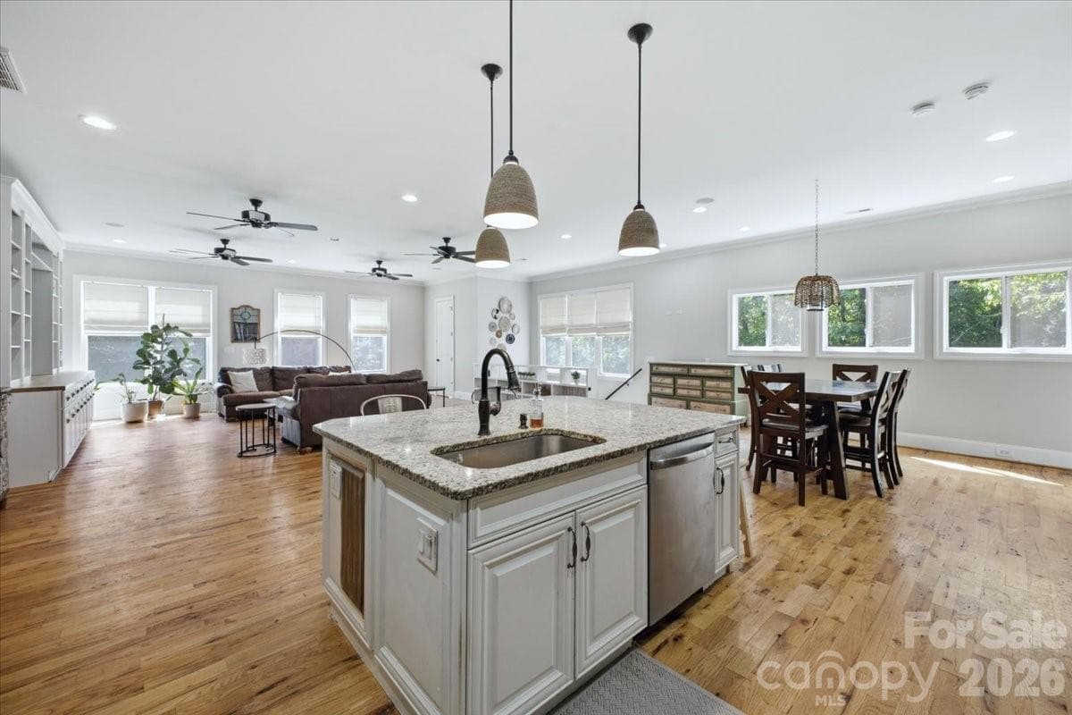 Single Family Residence at Fort Mill, photo 24 of 38