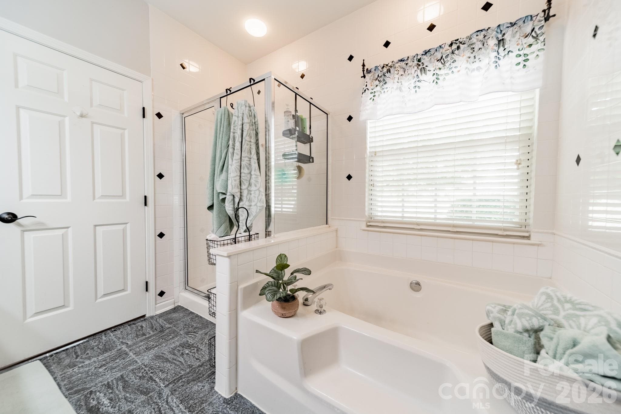 Primary bath - Charlotte