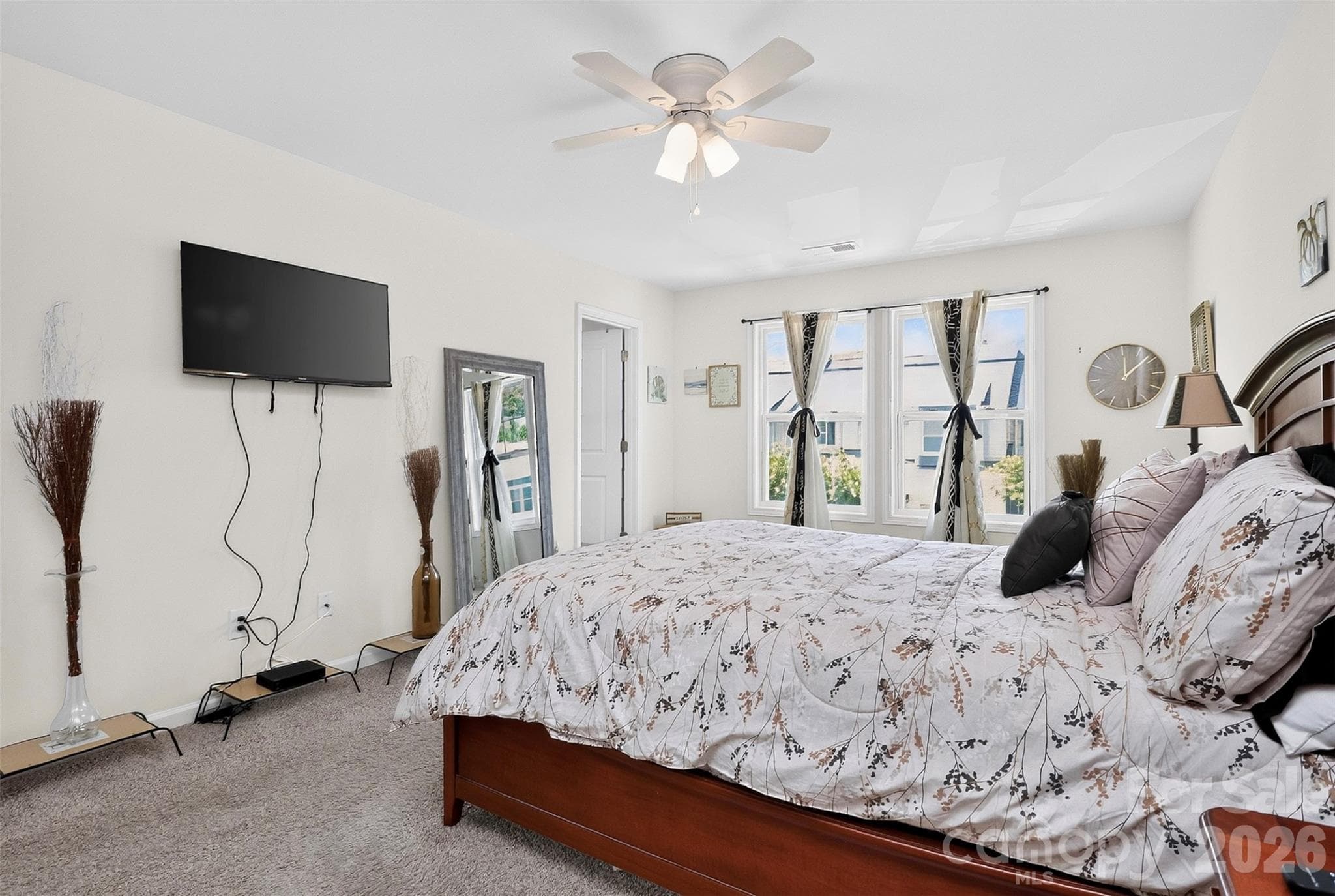 Townhouse at 1019 Chicory Trace, Clover, photo 18 of 36