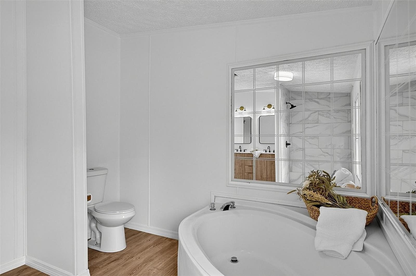 Manufactured Home at 2318 COCONUT BLVD, BUNNELL, photo 32 of 52