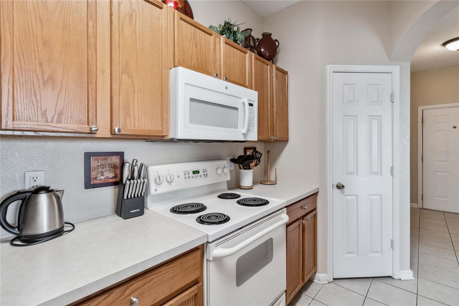 Condominium at 2821 E ALMATON LOOP #401, KISSIMMEE, photo 7 of 26