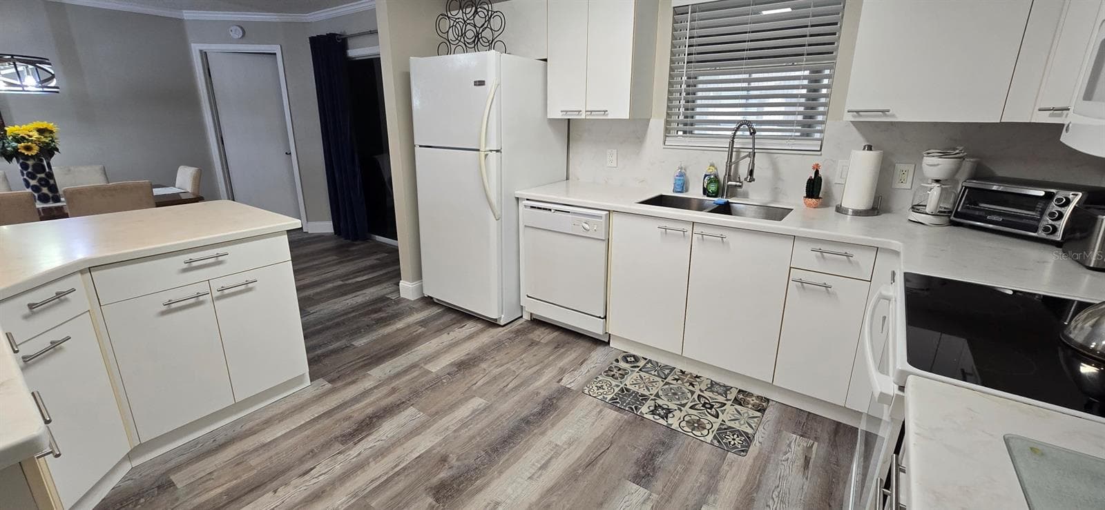 Kitchen - 712 ARTESIA AVE, THE VILLAGES