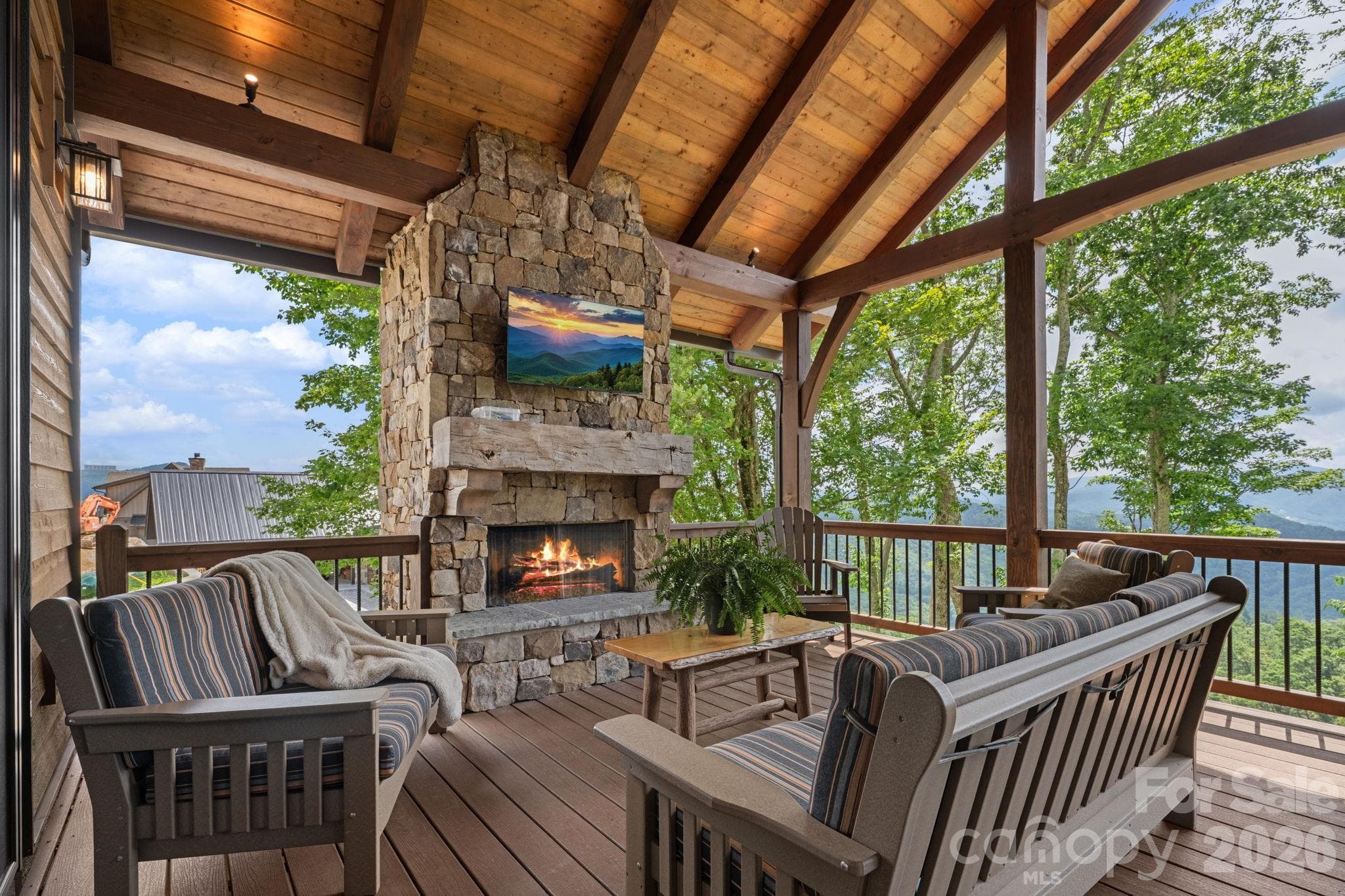 Single Family Residence at 6 Valley Watch Court, Banner Elk, photo 16 of 48