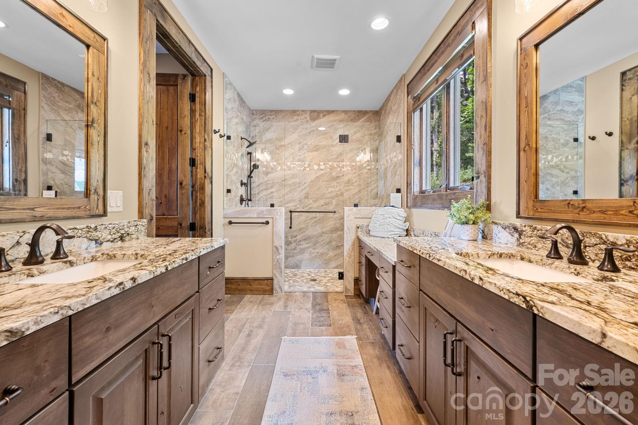 Single Family Residence at 6 Valley Watch Court, Banner Elk, photo 20 of 48